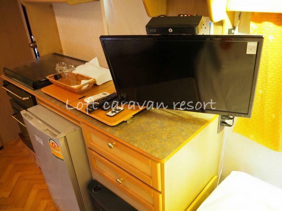Loft Caravan Resort Haad Chao Samran Extérieur photo